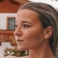 Alina Wachinger Nagie