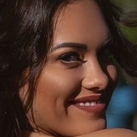 Amber Fields Nagie