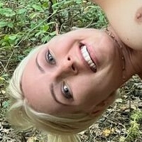 AnnaDelos Nagie