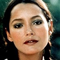 Barbara Carrera Nagie
