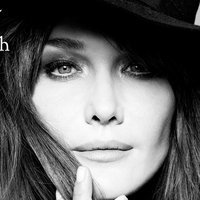 Carla Bruni Nagie