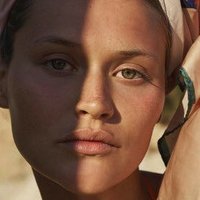 Chloé Lecareux Nagie