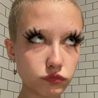 Chloe Moriondo Nagie