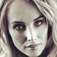 Chynna Phillips Nagie