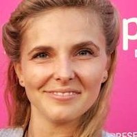 Claudia Pickering Nagie