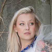Daniela Wolf Nagie