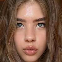 eeemily Nagie