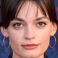 Emma Mackey Nagie