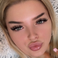 feli_leonie Nagie