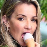 Helen Skelton Nagie