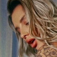 Juju Brais / Julia Abrams Nagie