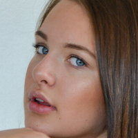 Kendra Rowe Nagie