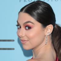 Kira Kosarin Nagie