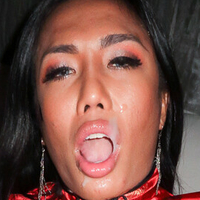 Ladyboy Mos Nagie