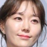 Lee Yoo-Young Nagie