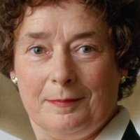 Linda Bassett Nagie