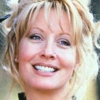 Linda Kozlowski Nagie