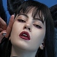 Lisyan Fox Nagie