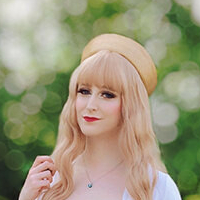 lorenia Nagie