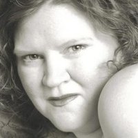 Margret Echeverria Nagie