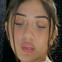 Mia Valencia Nagie