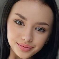 miaknows Nagie