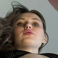 Nelly Giantess Nagie