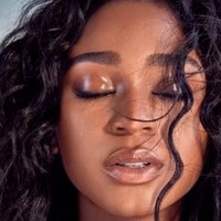Normani Nagie