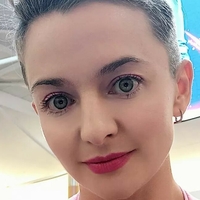 Patricia Zovia Nagie