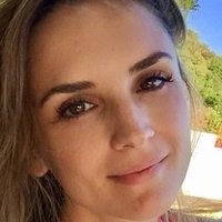 Rachael Leigh Cook Nagie