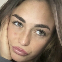 Reisse Aston Belle Nagie