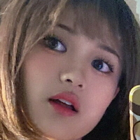 rlwll Nagie