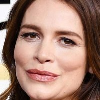 Saffron Burrows Nagie