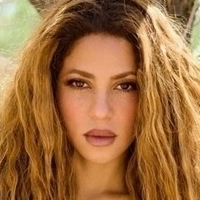 Shakira - Fakes Nagie