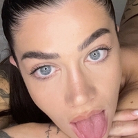 Stella Tormento Nagie