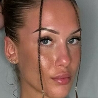 Viktoria Levani Nagie