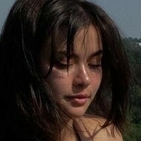 Viv.may Nagie