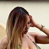 xlesliie Nagie